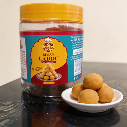 Dry Fruit Besan Laddu